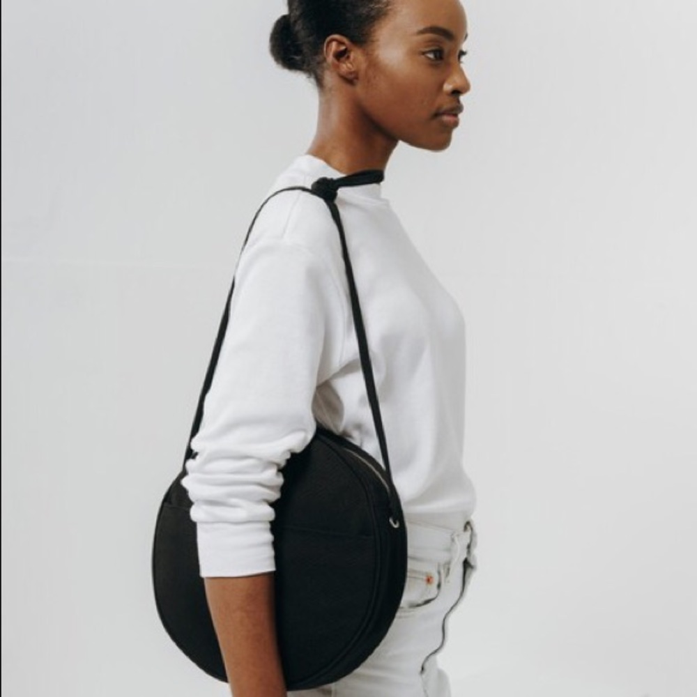 Baggu large canvas circle bag ✨